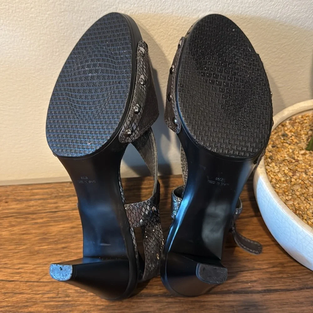 Stuart Weitzman‎ Metallic Pewter Strappy Studded Party Statement Heels Size  7.5